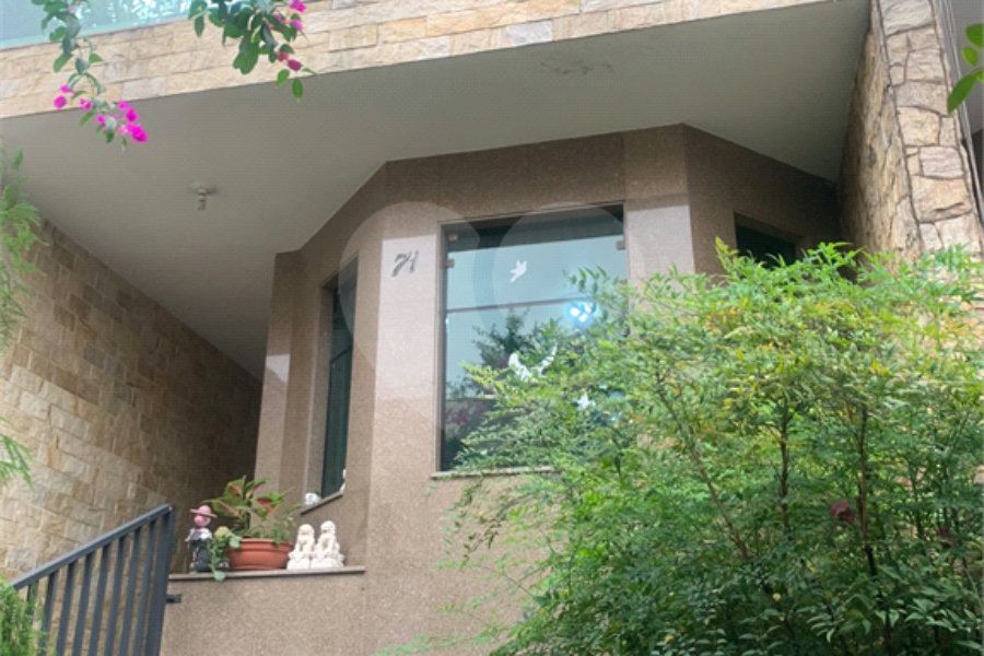 Sobrado à venda com 3 suítes em Vila Guilherme, São Paulo, SP