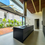 Casa à venda com 3 suítes no condomínio Villa dos Pinheiros, Indaiatuba - SP