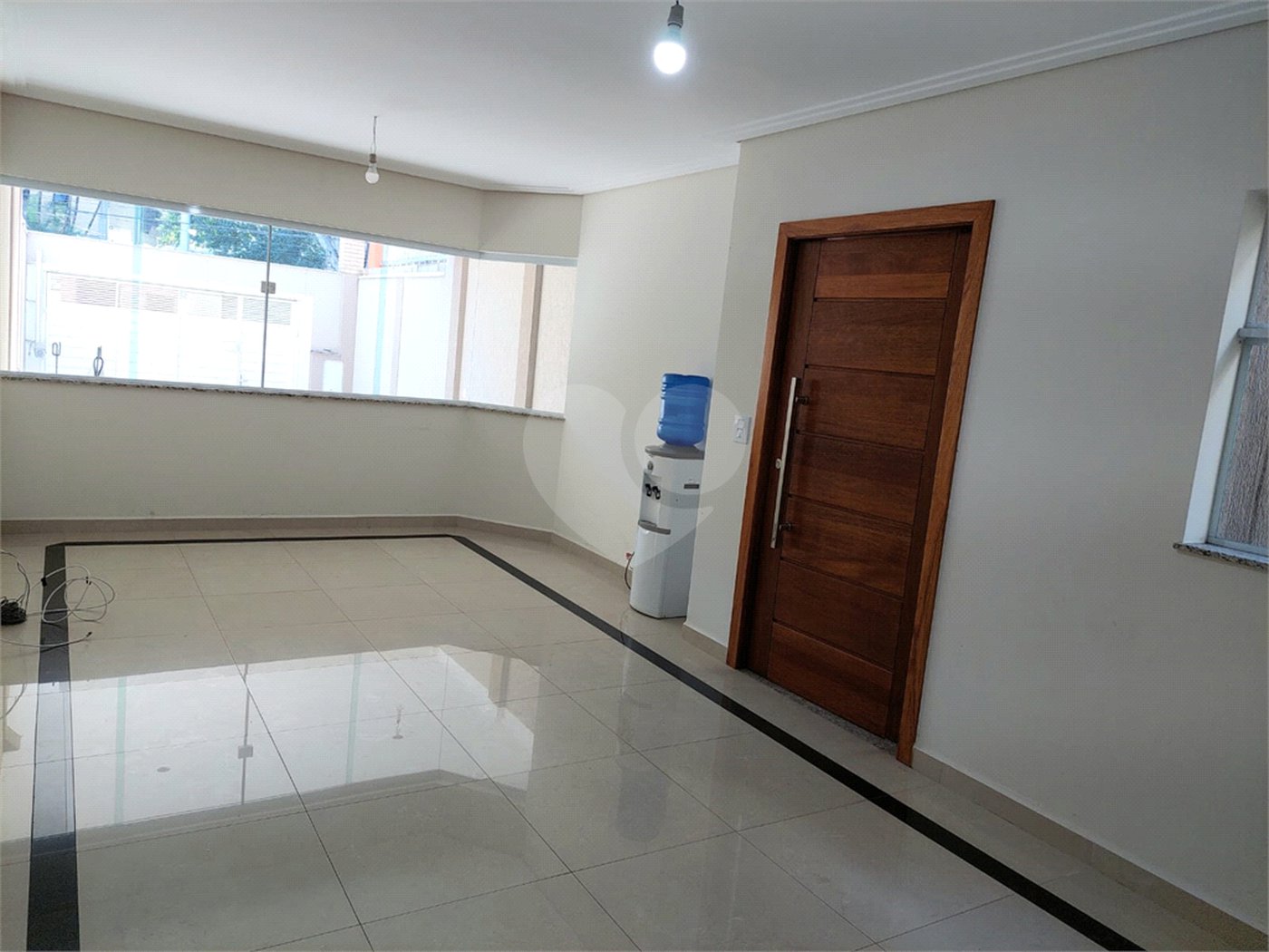 Sobrado à venda com 3 suítes em Jardim Marisa, São Paulo, SP
