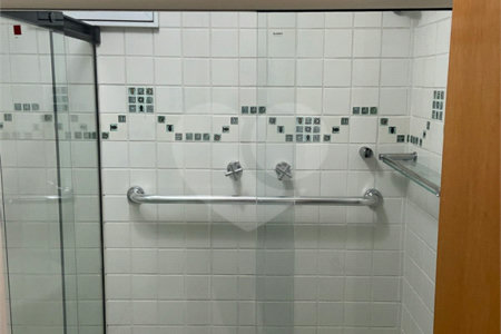Apartamento à venda com 3 quartos, sendo 1 suíte, em Santa Teresinha, São Paulo, SP