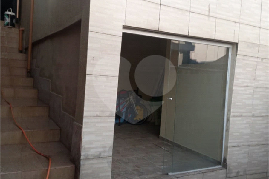 Sobrado à venda com 3 quartos em Jardim Peri, São Paulo, SP