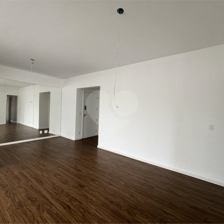Apartamento à venda com 4 quartos, sendo 2 suítes, em Barra Funda, São Paulo, SP