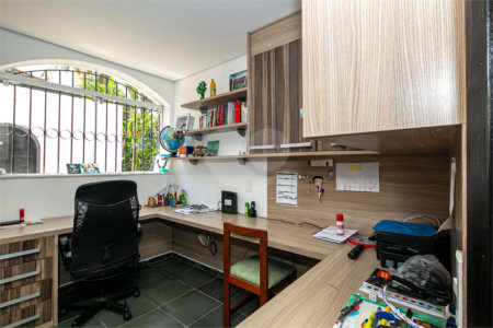 Casa à venda com 4 quartos, sendo 2 suítes,  em Interlagos, São Paulo, SP