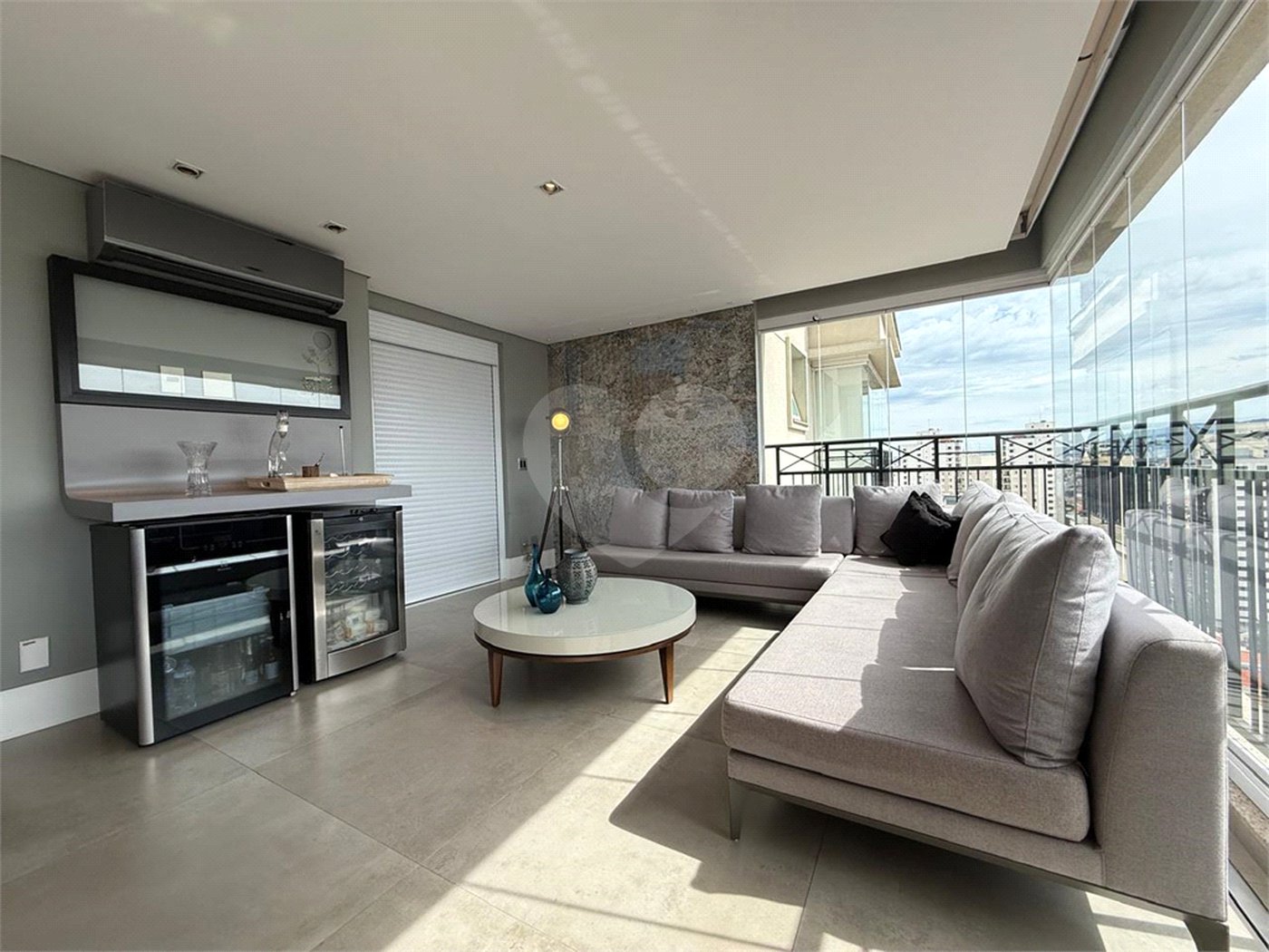 Apartamento à venda com 3 suítes em Santa Teresinha, São Paulo, SP