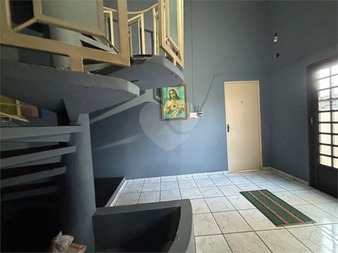 Sobrado à venda com 16 suítes em Vila Aparecida, Itapetininga, SP