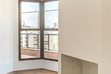 Duplex à venda com 6 quartos, sendo 4 suítes, em Vila Andrade, São Paulo, SP