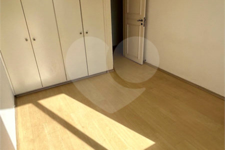 Apartamento à venda com 3 quartos, sendo 1 suíte, no Centro, Jundiaí, SP