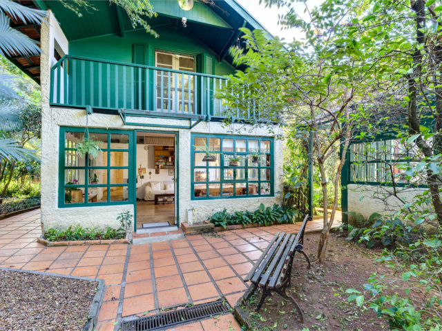 Casa à venda com 3 suítes em Jardim dos Estados, São Paulo, SP