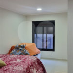Casa à venda com 4 suítes no condomínio Osato, Atibaia - SP