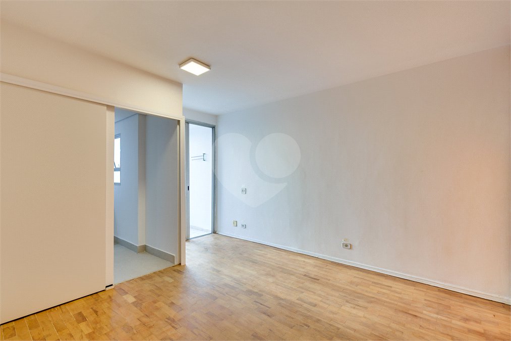 Apartamento à venda com 4 quartos, sendo 1 suíte, em Chácara Santo Antônio, São Paulo, SP