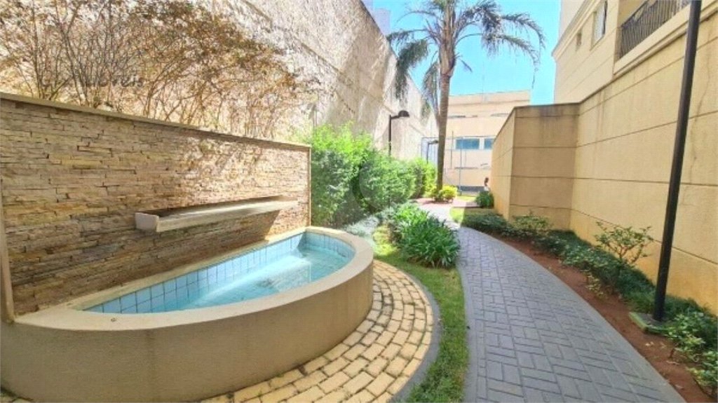 Apartamento à venda com 3 quartos, sendo 1 suíte,  em Vila Paulista, São Paulo, SP