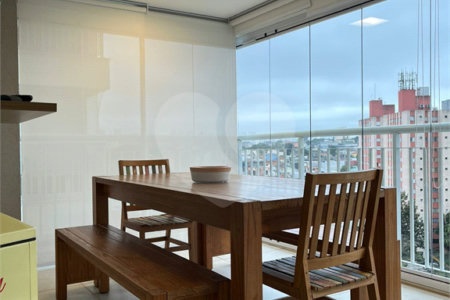 Apartamento à venda com 2 quartos em Santo Amaro, São Paulo, SP