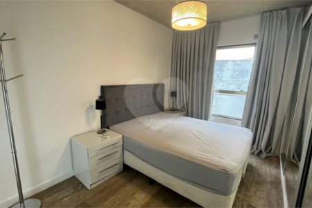 Apartamento à venda com 2 quartos, sendo 1 suíte,  em Carandiru, São Paulo, SP