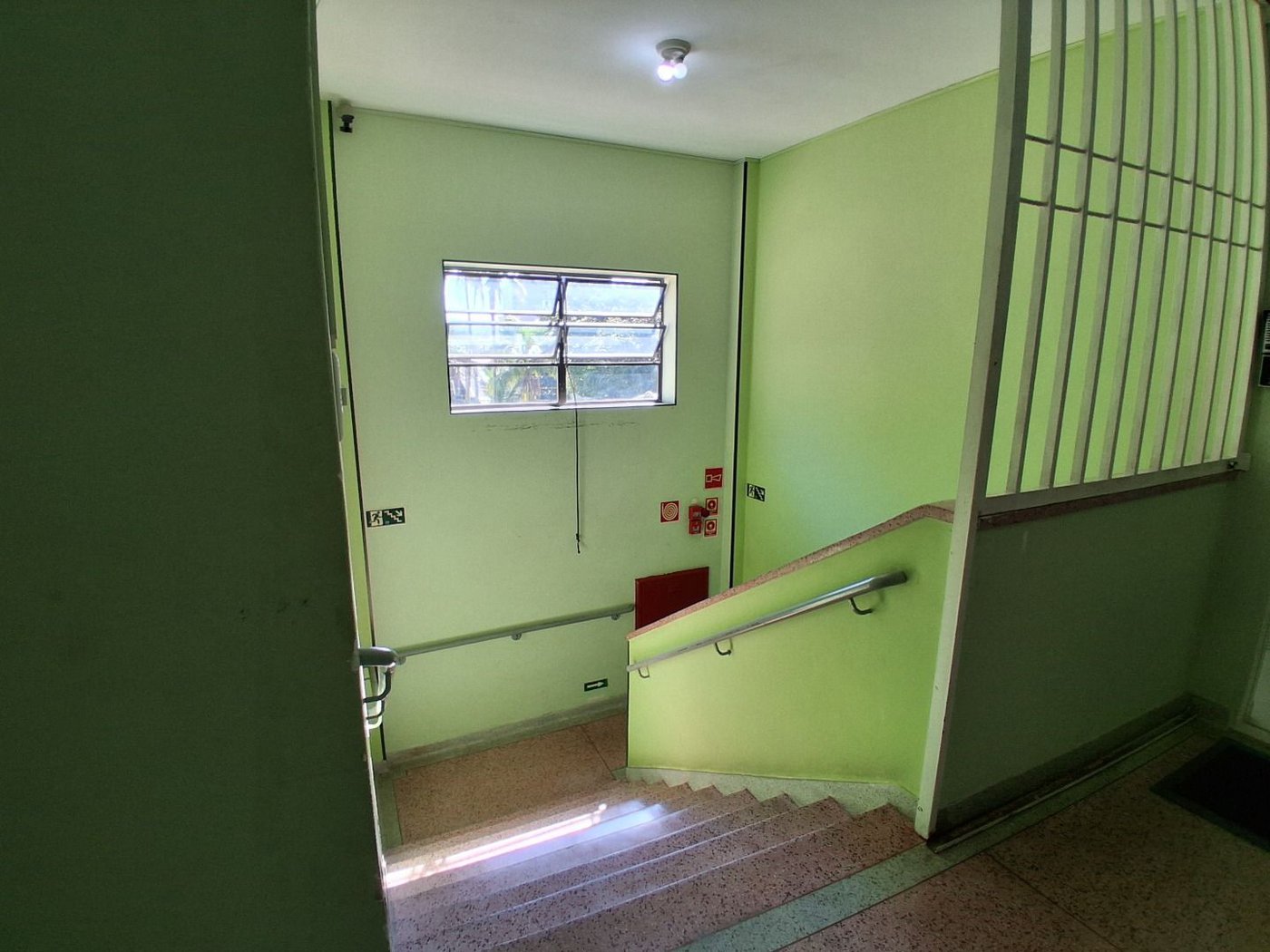 Sala à venda, 131 m² por R$ 394.000,00 - Aparecida - Santos/SP