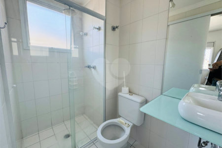 Apartamento à venda com 3 quartos, sendo 1 suíte, em Jardim Zaira, Guarulhos, SP