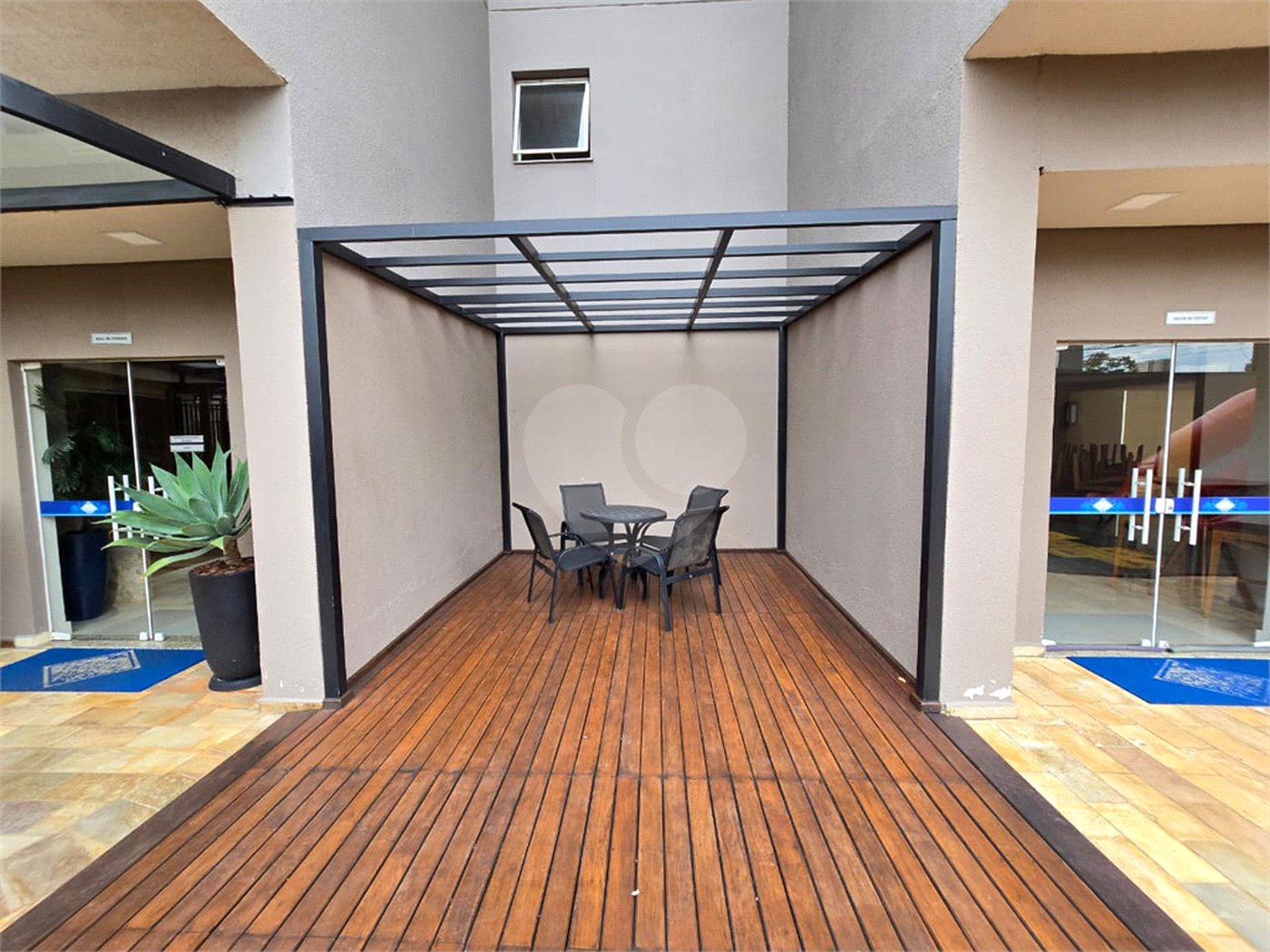 Apartamento à venda com 3 quartos, sendo 1 suíte, no Centro, Itapetininga, SP