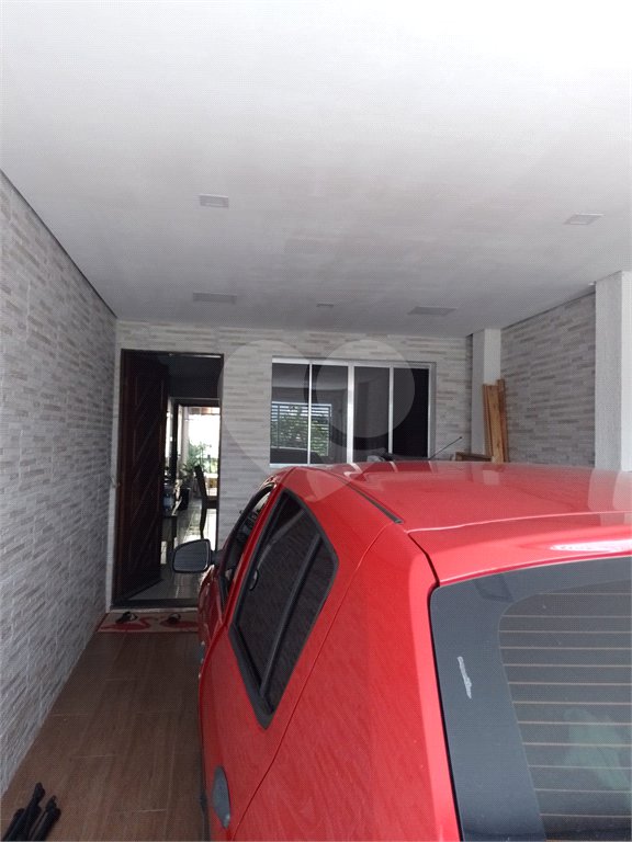 Casa à venda com 3 quartos, sendo 1 suíte,  em Jardim Coqueiro, Itaquaquecetuba, SP