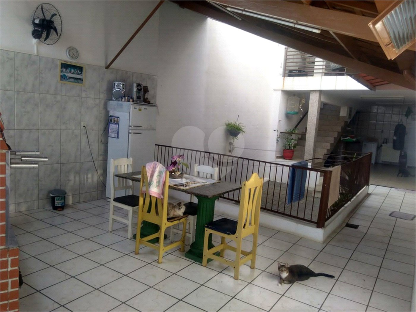 Sobrado à venda com 4 quartos, sendo 1 suíte,  em Jardim Pacaembu, Jundiaí, SP