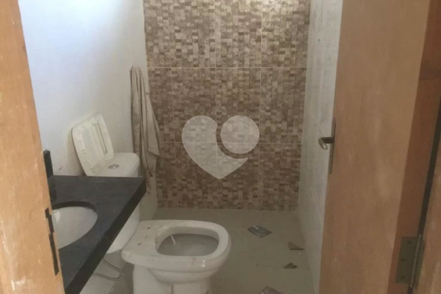 Sobrado à venda com 3 suítes em Vila Mazzei, São Paulo, SP
