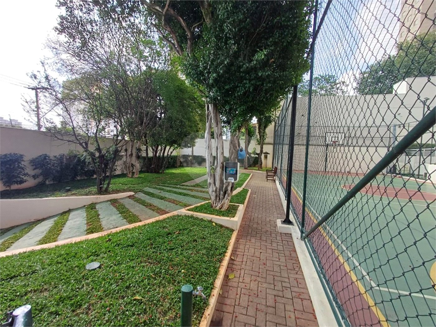 Apartamento à venda com 3 suítes em Santa Teresinha, São Paulo, SP