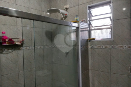 Sobrado à venda com 3 quartos, sendo 1 suíte, em Parada Inglesa, São Paulo, SP