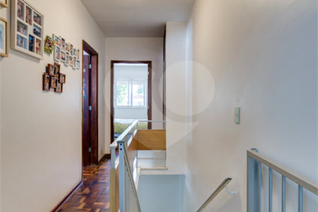 Casa de Vila à venda com 3 quartos, sendo 1 suíte, em Alto da Boa Vista, São Paulo, SP