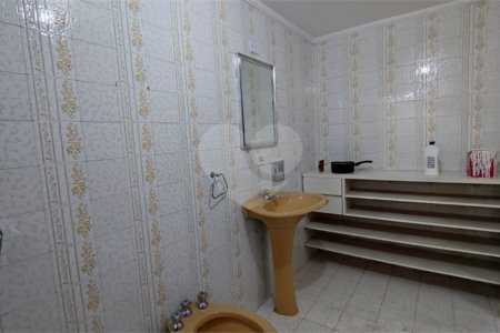 Sobrado à venda com 3 quartos, sendo 1 suíte,  em Chácara Santo Antônio, São Paulo, SP