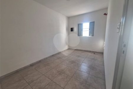 Casa à venda com 3 quartos em Vila Medeiros, São Paulo, SP
