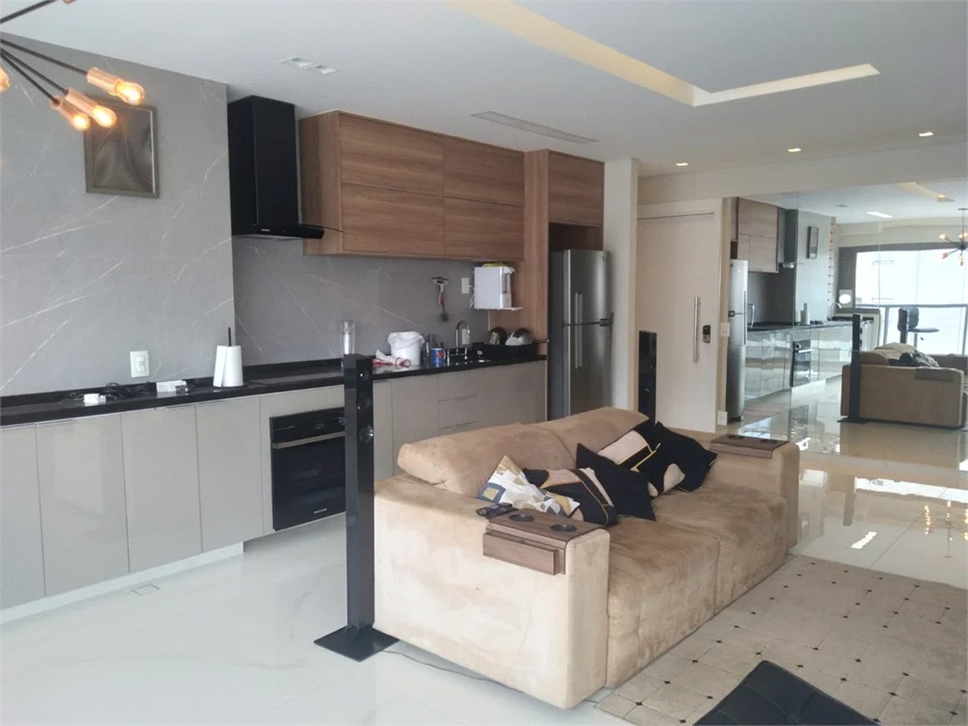 Apartamento à venda com 2 quartos, sendo 1 suíte,  em Vila Romana, São Paulo, SP