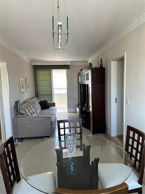 Apartamento à venda com 3 suítes em Vila Suzana, São Paulo, SP