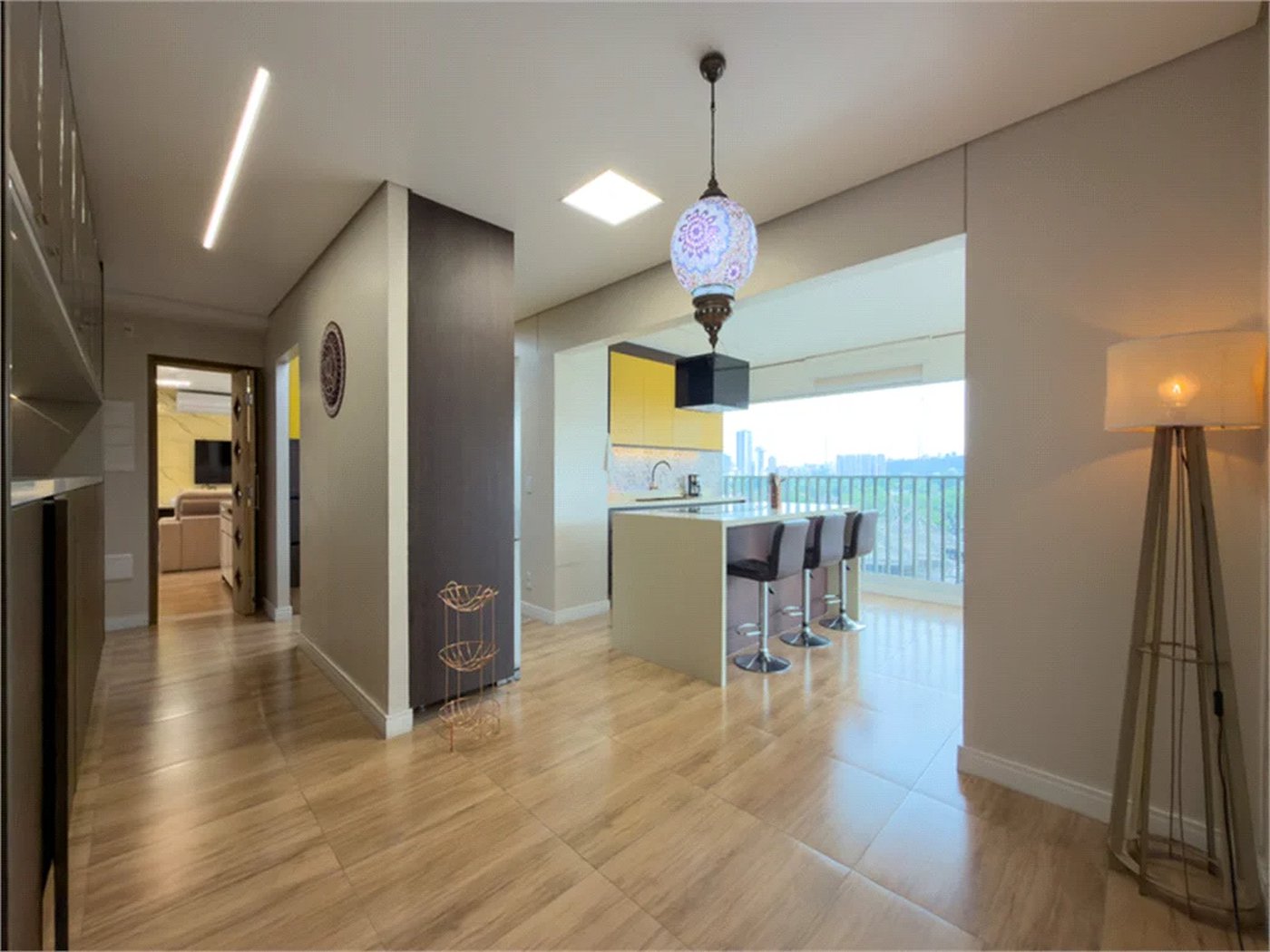 Apartamento à venda com 4 quartos, sendo 2 suítes, em Pinheiros, São Paulo, SP