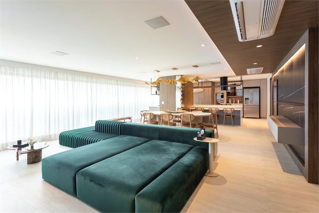 Apartamento à venda com 3 suítes em Jardim Morumbi, São Paulo, SP