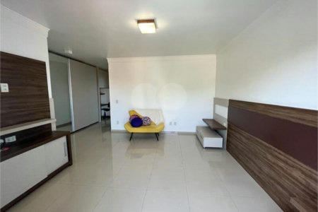 Sobrado à venda com 3 quartos, sendo 1 suíte, no Centro, Indaiatuba, SP