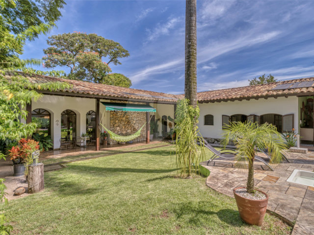 Casa Térrea à venda com 4 suítes em Alto da Boa Vista, São Paulo, SP