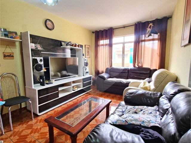 Casa à venda com 3 quartos, sendo 1 suíte, em Horto Florestal, São Paulo, SP