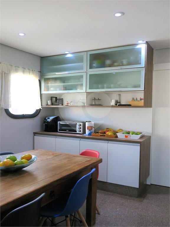 Apartamento à venda com 4 quartos, sendo 2 suítes,  em Vila Suzana, São Paulo, SP
