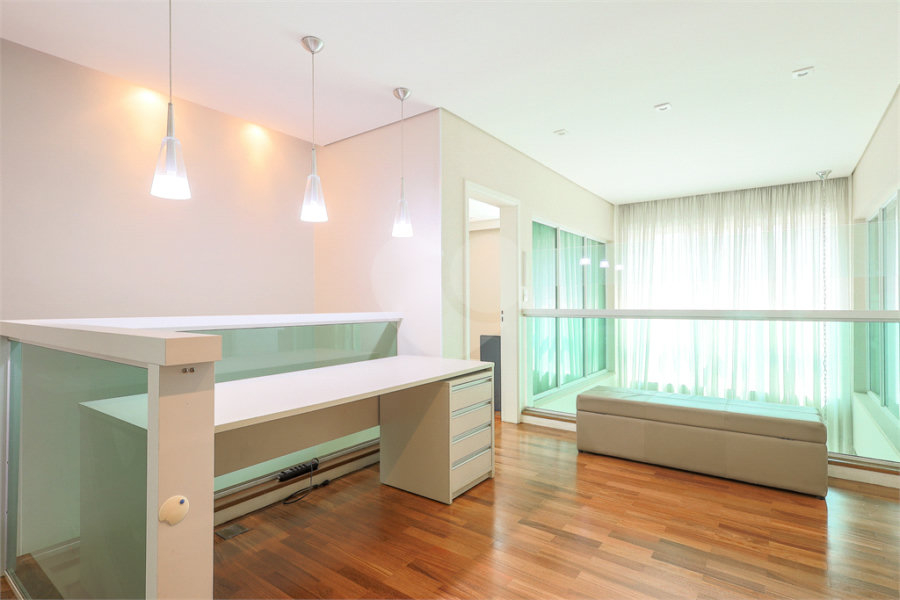 Apartamento à venda com 4 suítes, em Jardim Europa, São Paulo, SP