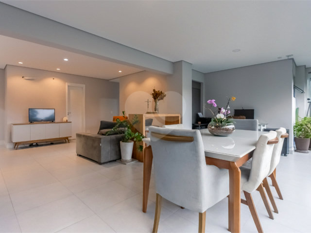 Apartamento à venda com 3 suítes em Jardim Prudência, São Paulo, SP