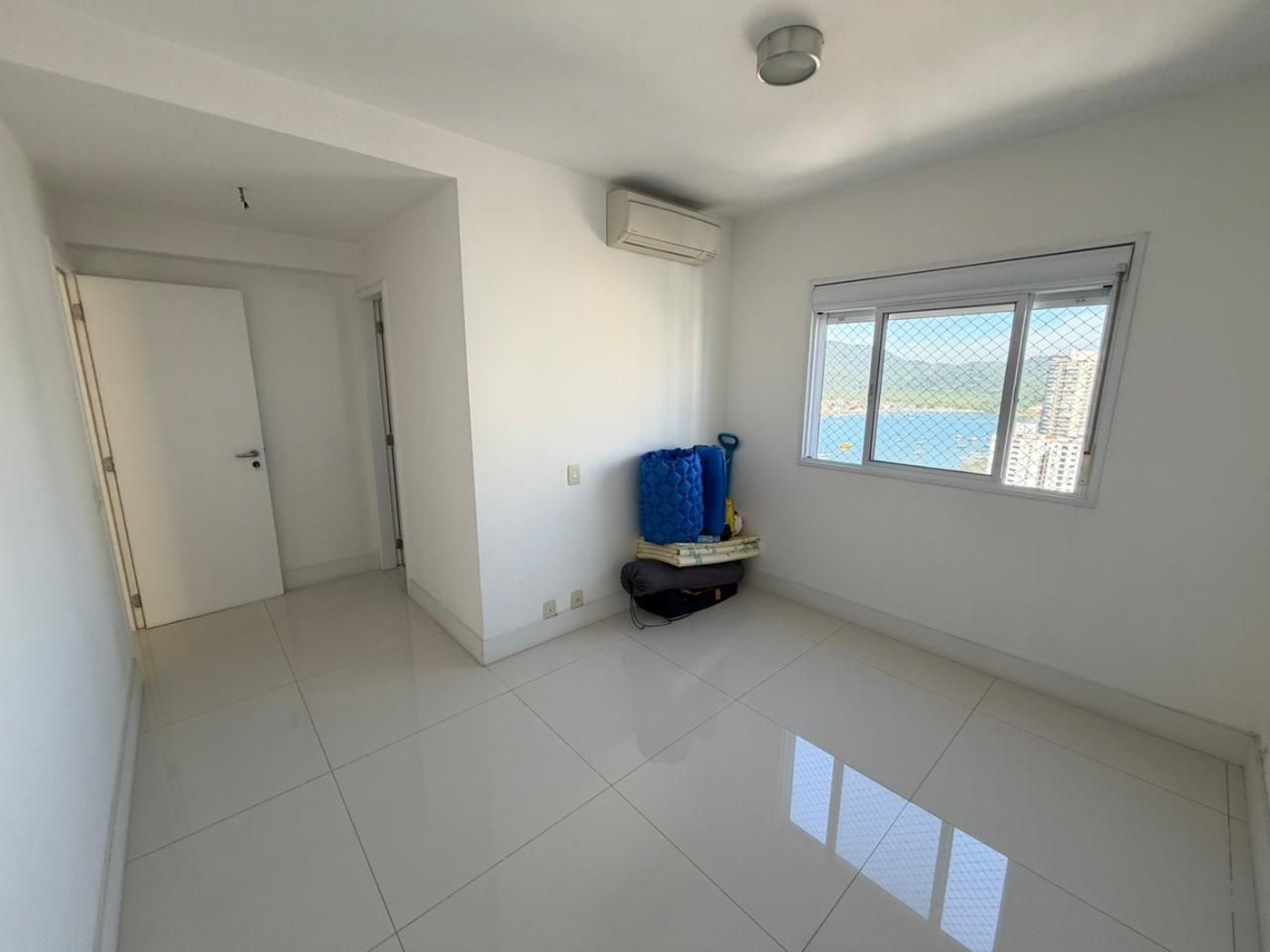 Apartamento com 3 dormitórios à venda, 189 m² por R$ 2.350.000,00 - Ponta da Praia - Santos/SP