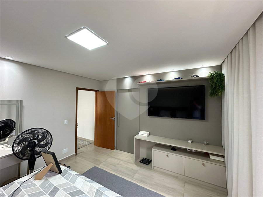Casa à venda com 3 suítes no condomínio Vila Ytu, Indaiatuba - SP