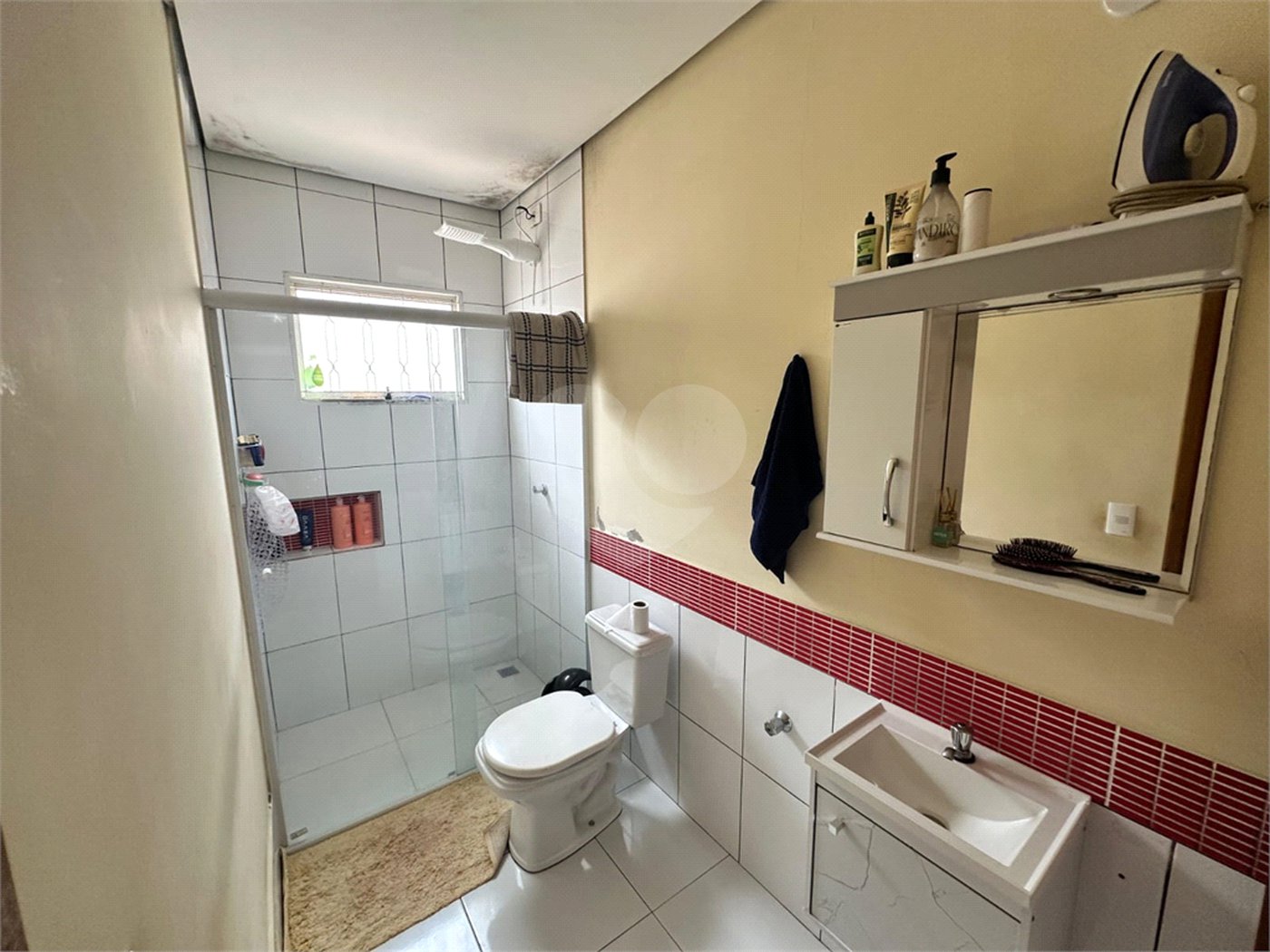 Casa à venda com 3 quartos, sendo 1 suíte, em Nova Cerejeira, Atibaia, SP