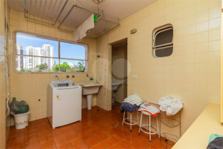 Apartamento à venda com 4 quartos, sendo 3 suítes, em Vila Andrade, São Paulo, SP