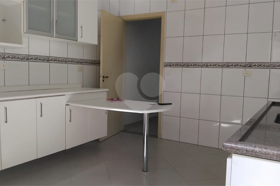 Sobrado à venda com 3 suítes em Butantã, São Paulo, SP
