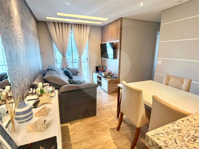 Apartamento à venda com 3 quartos, sendo 1 suíte,  em Vila Guilherme, São Paulo, SP