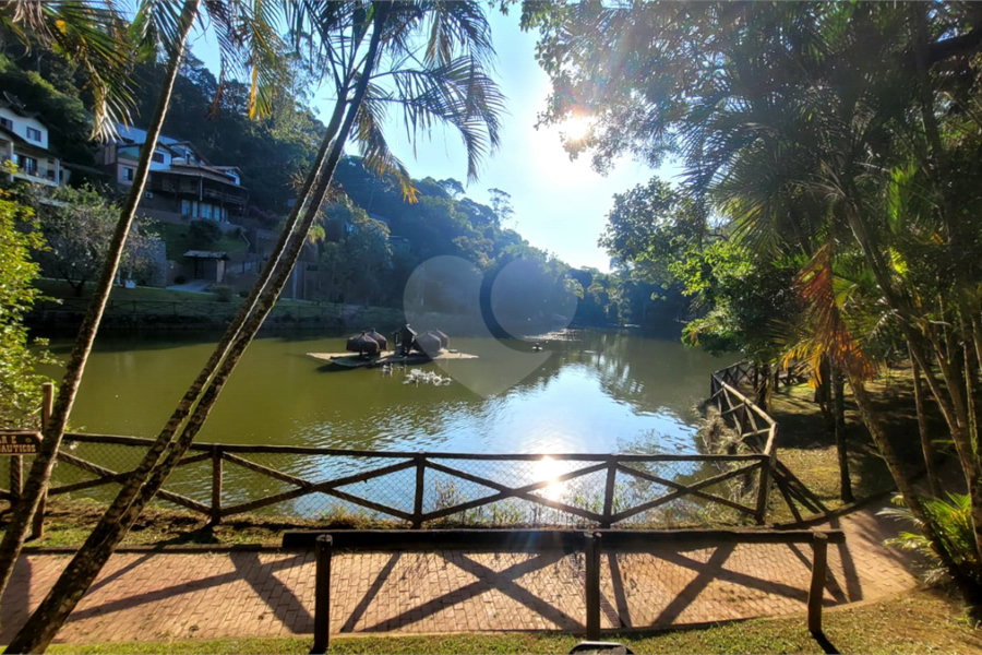 Terreno à venda no condomínio Parque Imperial da Cantareira, Mairiporã - SP