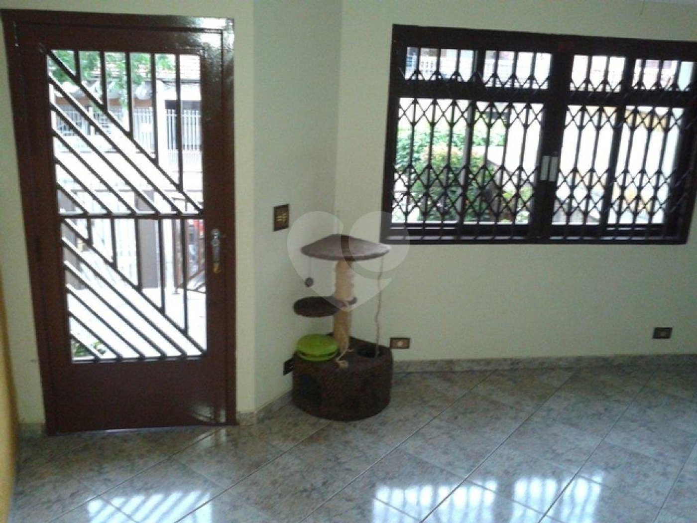 Sobrado à venda com 3 quartos, sendo 1 suíte, em Tremembé, São Paulo, SP