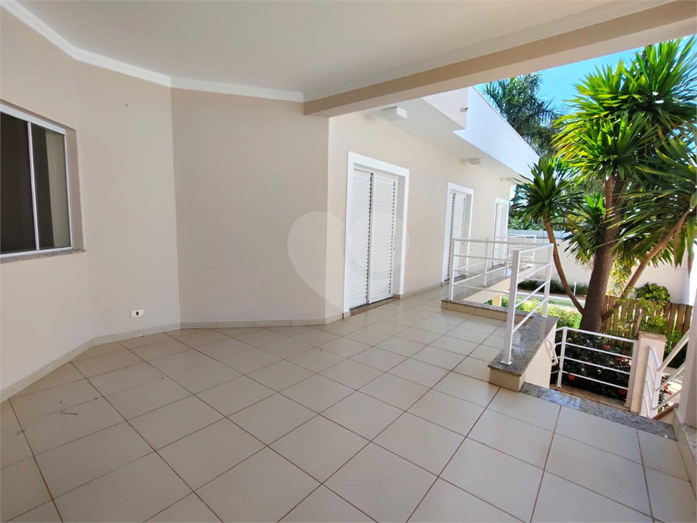Casa à venda com 5 quartos, sendo 1 suíte,  em Jardim Colombo, Itapetininga, SP