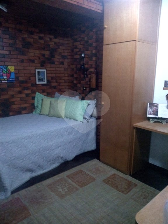 Casa à venda com 4 quartos, sendo 2 suítes,  em Freguesia do Ó, São Paulo, SP