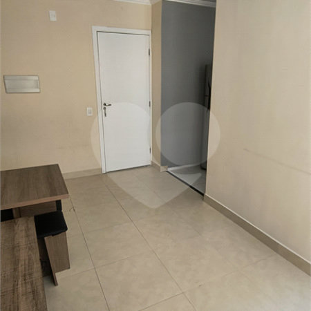 Apartamento à venda com 2 quartos em Jardim do Lago, São Paulo, SP
