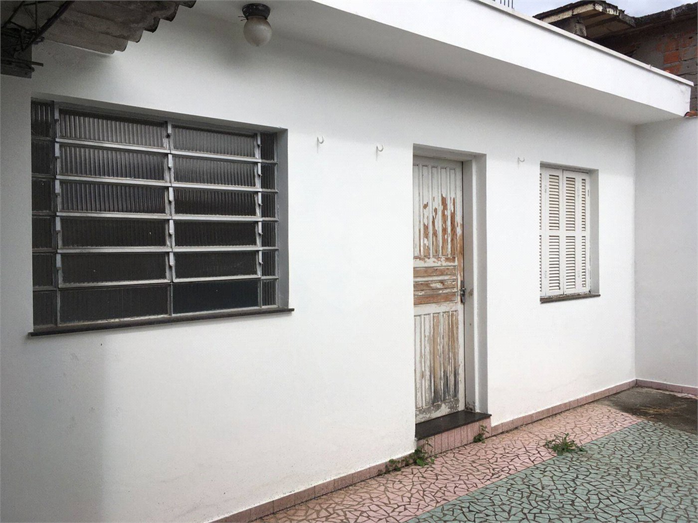 Casa à venda com 3 quartos, sendo 1 suíte, em Parque Bristol, São Paulo, SP